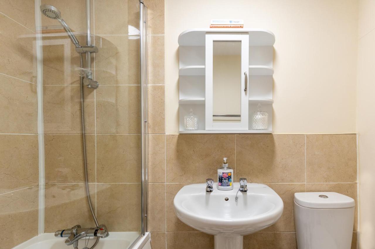 Ilkley Place Ngoại thất bức ảnh